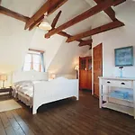 Osada Dzika Kaczka Hotel