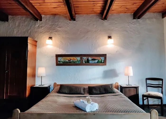 Osada Dzika Kaczka Hotel *